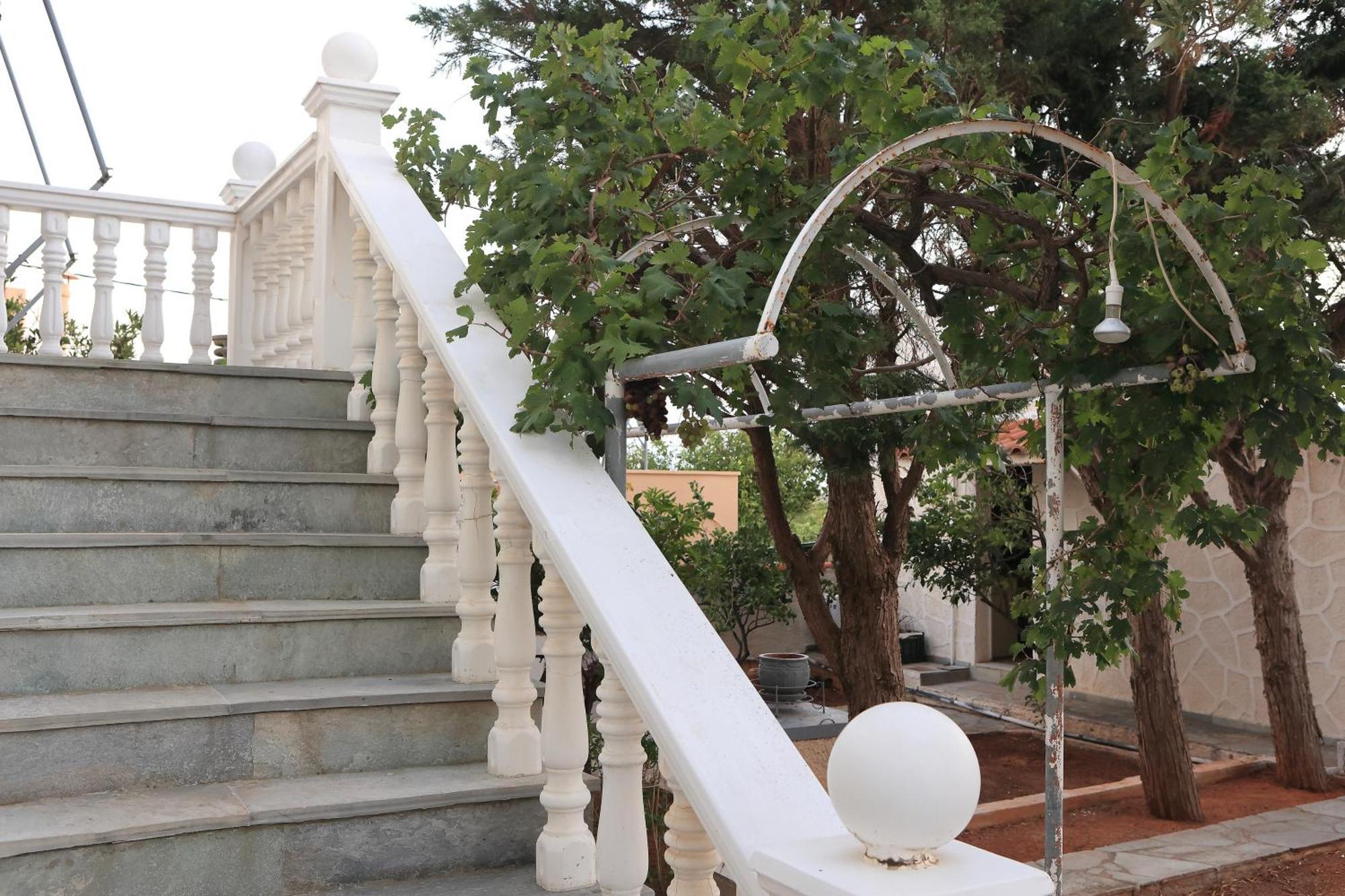 Best House, Secret Garden Home, Lagonisi, Attiki Melissourgoú Exterior foto